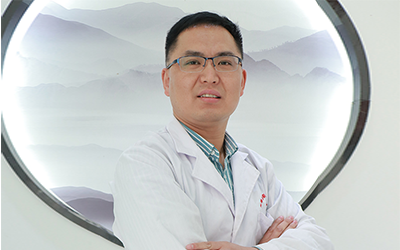 梁國(guó)君：御珍堂線(xiàn)下培訓(xùn)學(xué)校校長(zhǎng)